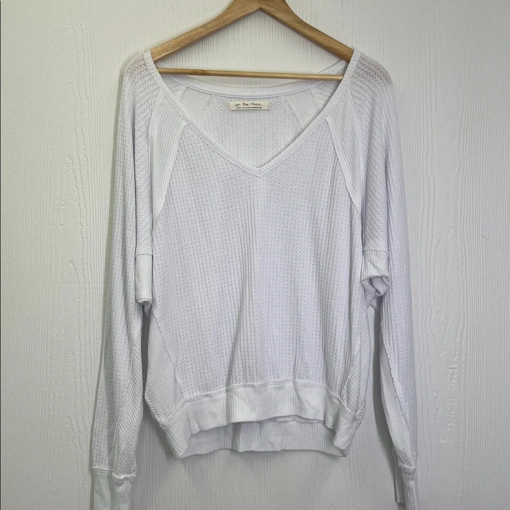 Free People - Santa Clara White Thermal Oversized V Neck Long Sleeve Blouse Sm